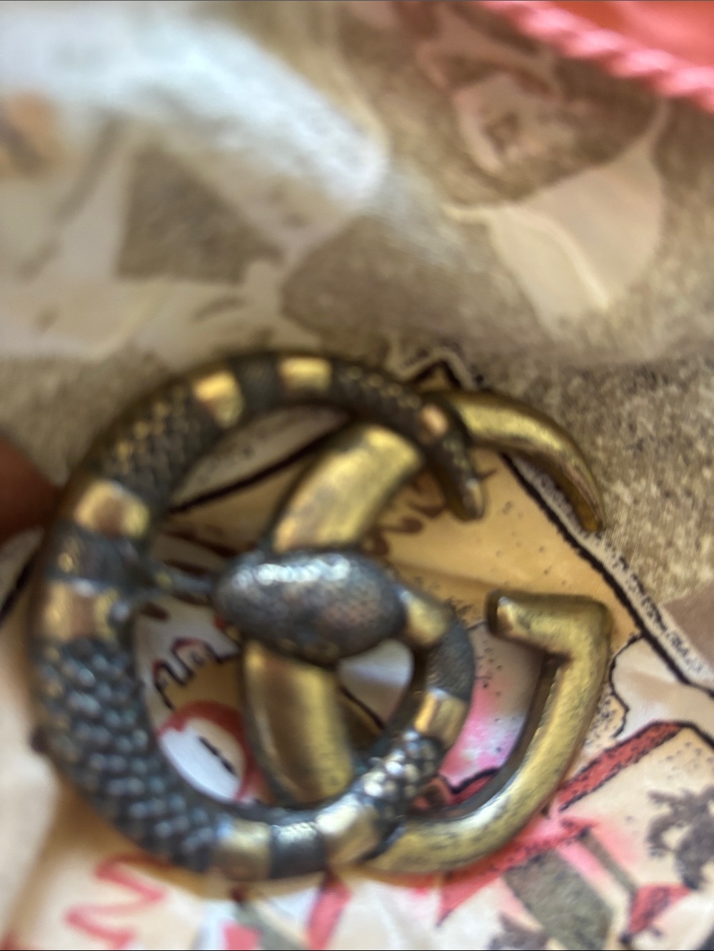 Vintage Gucci Snake Double G Buckle in Aged Gold - Picture 2 of 3